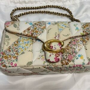 Coach x Mitsukoshi Isetan Limited Item - Tabby Shoulder Bag 26 - Floral Print